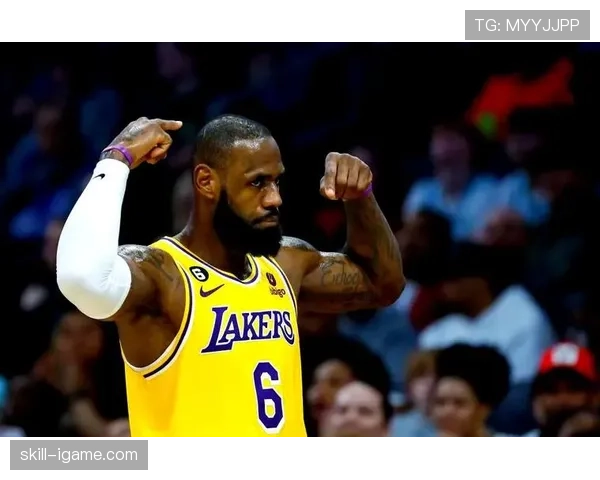 詹姆斯全面技术闪耀，湖人新赛季迎关键挑战