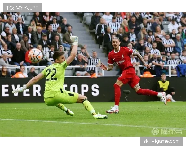 阿利松精准传球助球队攻势稳步提升