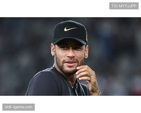 莱奥与维尼修斯·儒尼奥尔:边锋进攻效率及战术角色对比分析 莱奥与维尼修斯·儒尼奥尔:边锋进攻效率及战术角色对比分析